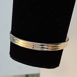 Vintage 24K Electro Plated Bangle 2 1/2"Dia Goldtone Bracelet